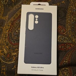 Samsung Galaxy S25 Ultra Kindsuit Case - Black